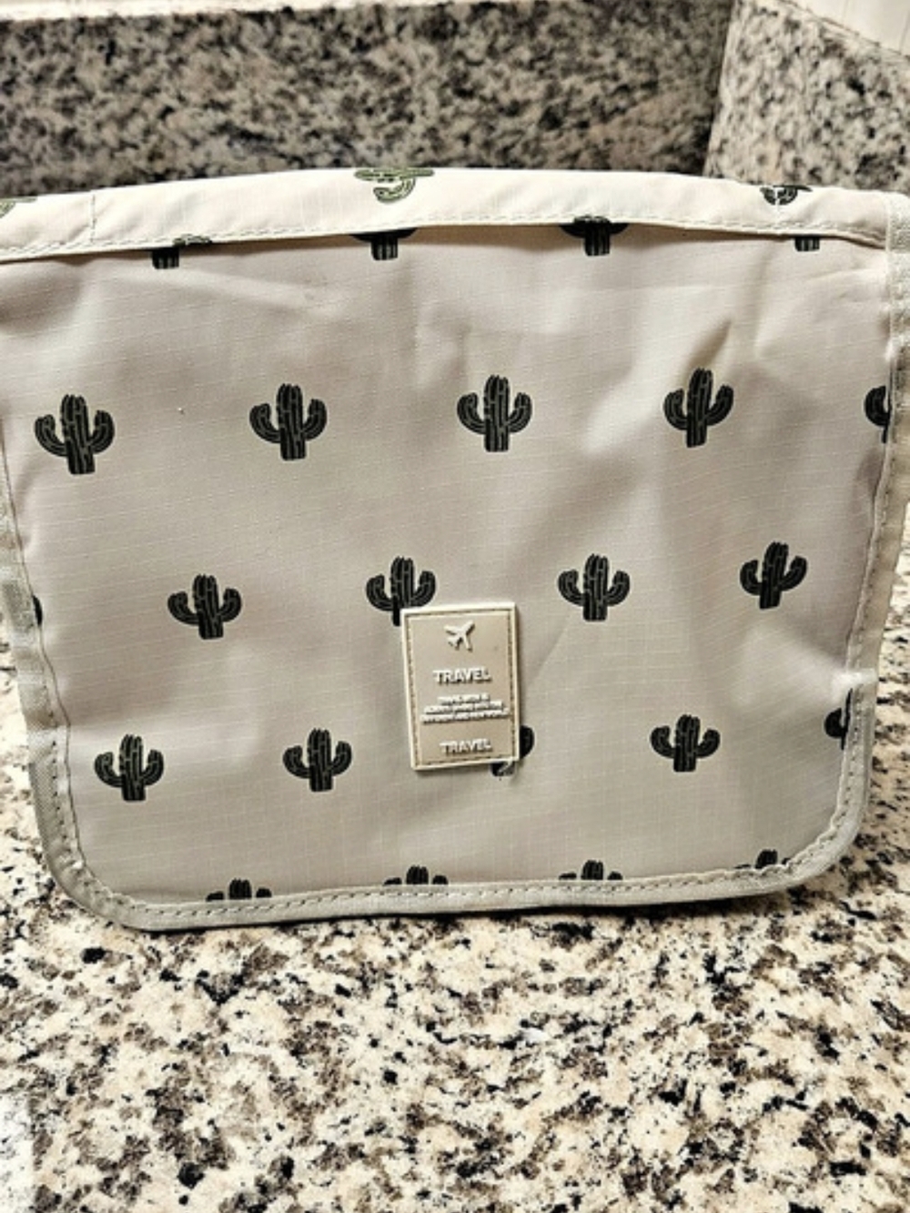 Tarte Cactus Print Hanging Cosmetic Bag in White & Green